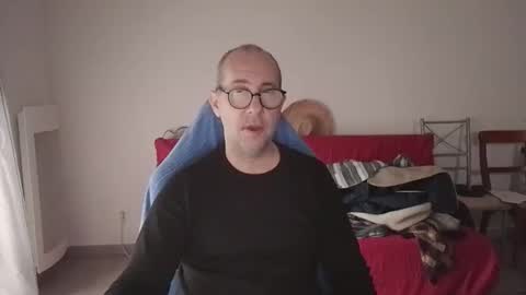 Snapshot of mat11efou chatting on December 2, 2025, 7:25 am mat11efou online show from December 2, 2025, 7:25 am