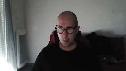 mat11efou online show from January 9, 2026, 11:35 am