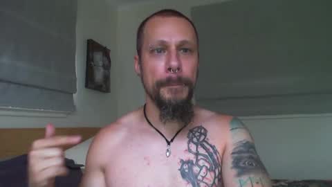 Snapshot of matchy666 chatting on January 8, 2025, 5:59 am Matchy online show from January 8, 2025, 5:59 am