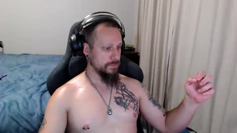 Snapshot of matchy666 chatting on November 4, 2025, 7:18 am Matchy online show from November 4, 2025, 7:18 am