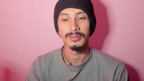 Snapshot of mateo60_ chatting on February 16, 2025, 1:49 pm Mateo online show from February 16, 2025, 1:49 pm