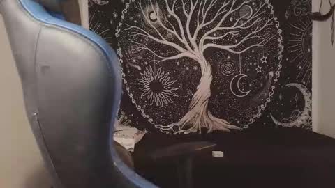 Snapshot of mateo60_ chatting on October 19, 2025, 5:46 pm Mateo online show from October 19, 2025, 5:46 pm