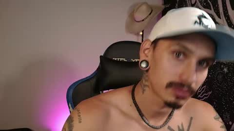 Snapshot of mateo60_ chatting on November 27, 2025, 3:08 am Mateo online show from November 27, 2025, 3:08 am