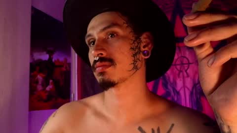 Mateo online show from June 3, 2026, 4:37 am