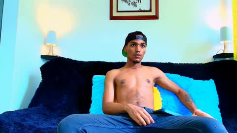 Snapshot of mateo_noath chatting on December 20, 2024, 6:35 pm mateo_noath online show from December 20, 2024, 6:35 pm