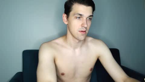mateo_zeus online show from January 3, 2025, 4:11 am
