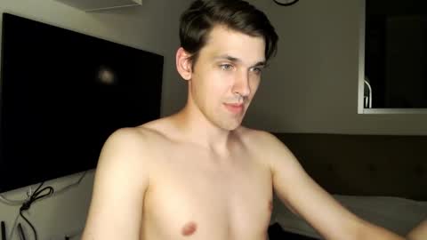 mateo_zeus online show from January 10, 2025, 6:06 pm