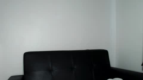 mateo_zeus online show from February 22, 2025, 4:29 am