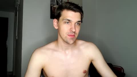 mateo_zeus online show from March 4, 2025, 3:48 pm