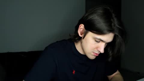 mateo_zeus online show from February 19, 2026, 5:25 am