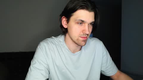 mateo_zeus online show from March 18, 2026, 11:41 pm