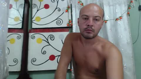 Snapshot of matheo_stone chatting on March 15, 2026, 4:02 pm Matheo Stone online show from March 15, 2026, 4:02 pm