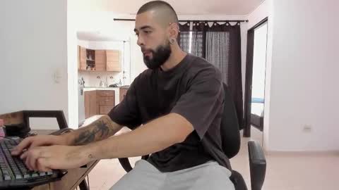 Snapshot of matheusbeard2 chatting on March 18, 2026, 6:44 pm Matheus online show from March 18, 2026, 6:44 pm