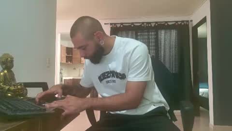 Matheus     online show from July 21, 2026, 9:06 pm