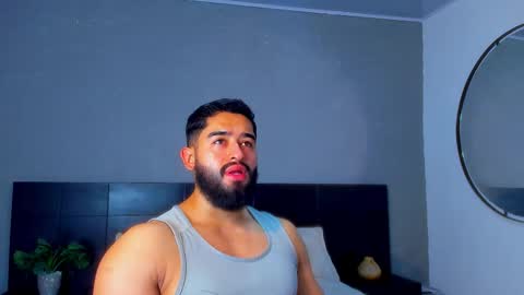 Mathew Flintt  online show from November 20, 2025, 9:36 pm