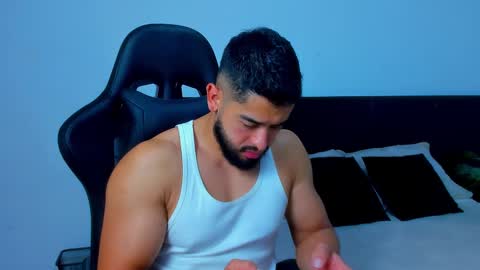 Mathew Flintt  online show from February 6, 2026, 1:43 am