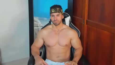 mathews_smith online show from September 22, 2025, 11:45 am