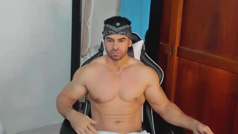 mathews_smith online show from February 21, 2026, 11:33 am