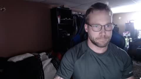 Math online show from January 3, 2025, 4:27 pm