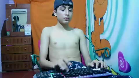 Snapshot of mathieuagt chatting on August 4, 2026, 11:18 pm online show from August 4, 2026, 11:18 pm