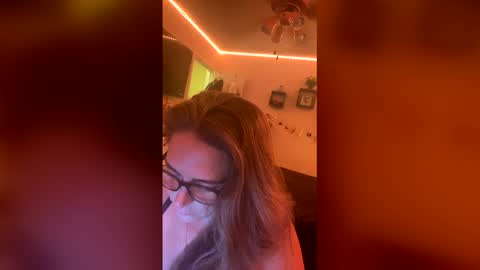 Snapshot of mathislauraashley2023 chatting on April 12, 2026, 10:15 pm mathislauraashley2023 online show from April 12, 2026, 10:15 pm