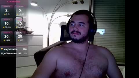 Snapshot of mathou34 chatting on December 9, 2024, 9:37 pm Mathou online show from December 9, 2024, 9:37 pm