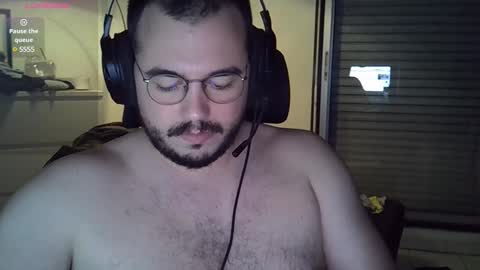 Snapshot of mathou34 chatting on December 19, 2024, 6:34 pm Mathou online show from December 19, 2024, 6:34 pm