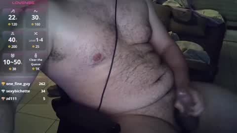 Snapshot of mathou34 chatting on December 20, 2024, 8:45 pm Mathou online show from December 20, 2024, 8:45 pm