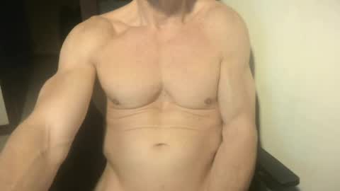 MatiasMatureMuscle online show from June 29, 2026, 2:07 am