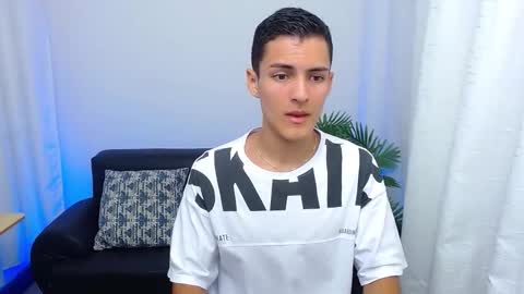 Matias online show from October 7, 2025, 2:03 pm