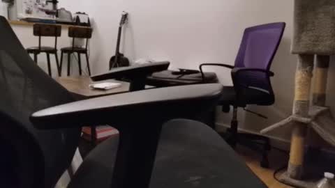 Snapshot of matissescapeparis chatting on January 13, 2025, 6:59 pm matissescapeparis online show from January 13, 2025, 6:59 pm