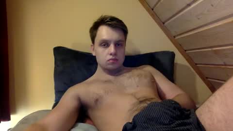 Snapshot of matko1492 chatting on January 8, 2025, 2:46 am matko1492 online show from January 8, 2025, 2:46 am