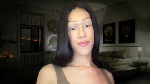 Snapshot of matrixprincess chatting on October 30, 2025, 8:31 pm MOLLY MILLS online show from October 30, 2025, 8:31 pm