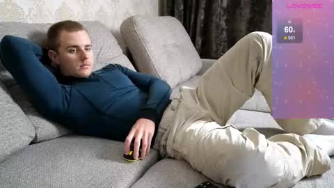 Matt online show from December 5, 2025, 7:21 pm