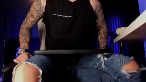 Snapshot of matt_thestud chatting on August 8, 2026, 7:32 am Matt online show from August 8, 2026, 7:32 am