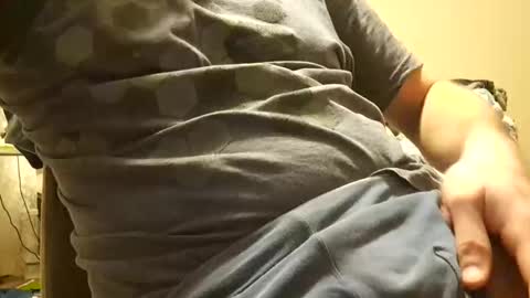 Snapshot of mattek89 chatting on December 25, 2024, 4:00 pm mattek89 online show from December 25, 2024, 4:00 pm