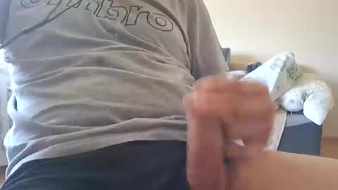 Snapshot of mattek89 chatting on February 27, 2025, 8:17 am mattek89 online show from February 27, 2025, 8:17 am