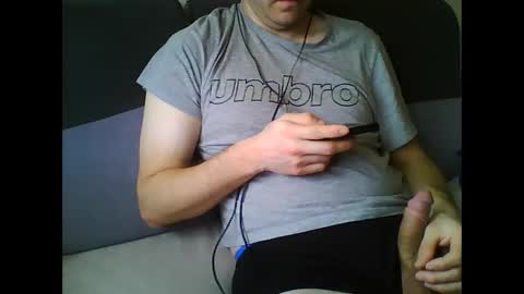 Snapshot of mattek89 chatting on March 3, 2025, 9:22 am mattek89 online show from March 3, 2025, 9:22 am