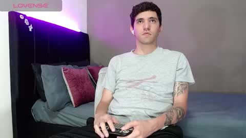 ---Matteo--- online show from February 22, 2026, 3:40 am