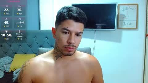 Snapshot of matteo_rreal chatting on May 25, 2026, 12:22 pm MATTEO online show from May 25, 2026, 12:22 pm