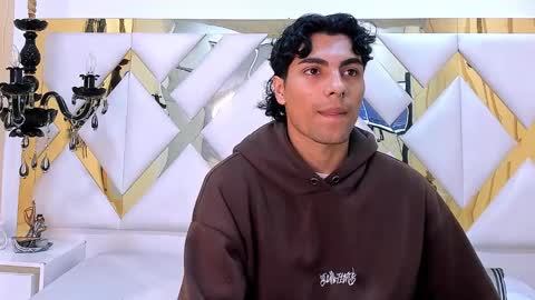 mattfiore online show from December 16, 2025, 11:59 am