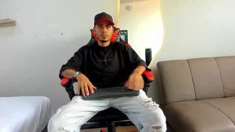 Matthew online show from December 21, 2025, 7:21 pm