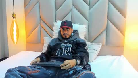 Matthew online show from February 10, 2026, 5:22 am