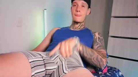 Snapshot of matthewjones1 chatting on October 17, 2025, 4:20 pm Matt online show from October 17, 2025, 4:20 pm