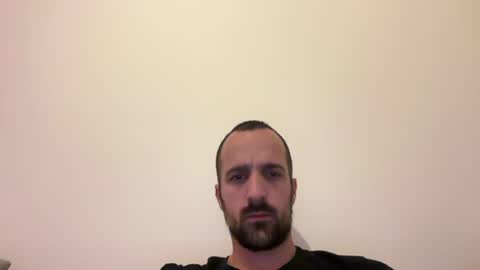 Snapshot of matthias24 chatting on October 9, 2025, 11:58 pm M online show from October 9, 2025, 11:58 pm