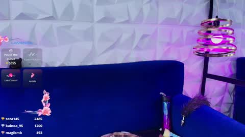 TATIANA  AND ROUS online show from February 22, 2025, 10:20 pm