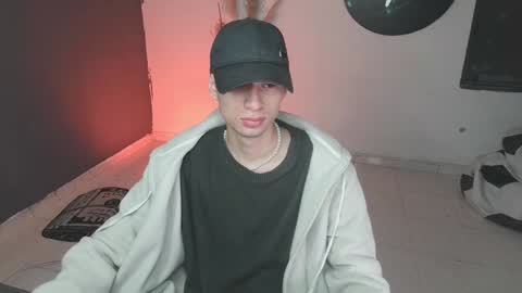 Snapshot of mattias_dantee chatting on January 29, 2025, 11:30 am mattias online show from January 29, 2025, 11:30 am