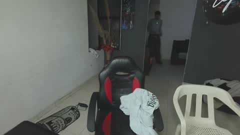 Snapshot of mattias_dantee chatting on February 5, 2025, 2:29 am mattias online show from February 5, 2025, 2:29 am