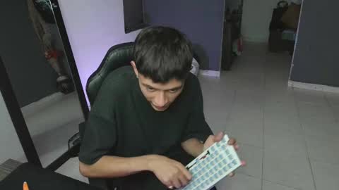 Snapshot of mattias_dantee chatting on February 12, 2025, 8:50 pm mattias online show from February 12, 2025, 8:50 pm