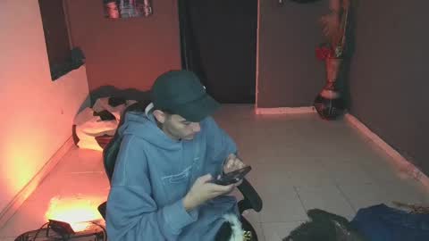 Snapshot of mattias_dantee chatting on February 21, 2025, 4:29 am mattias online show from February 21, 2025, 4:29 am